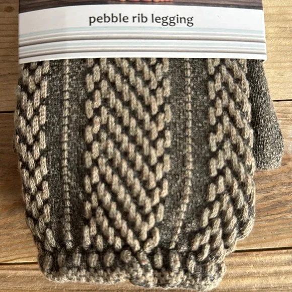 NWT Lemon Pebble Rib Legging Made in Italy - S/M - Picture 2 of 4